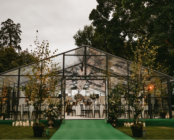 What size of Marquee?